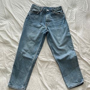 Monki Taiki high waist mom jeans ASOS Sz 28